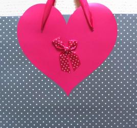 Подарочные пакеты-сумки, серия "Люкс фигурное сердце", размер 25*20*8
