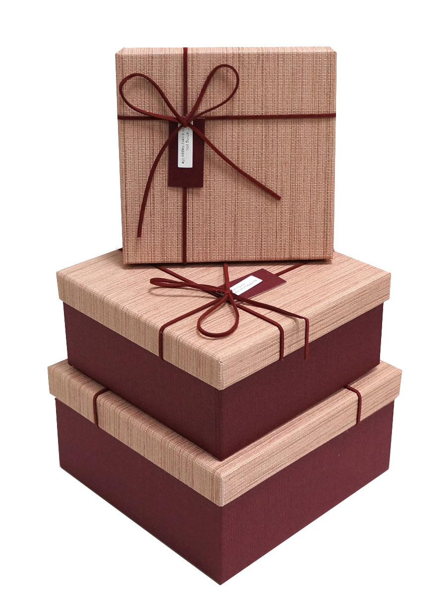 Аксессуары упаковки. Подарочная коробка. Коробочка для подарка. Квадратные подарочные коробки. Красивые коробки для подарков.