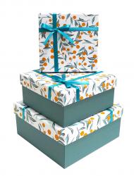 Набор из трёх квадратных подарочных коробок с рисунком и атласным бантом, размер 21*21*10 см.