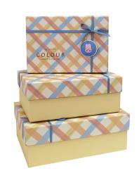 Набор из трёх подарочных прямоугольных коробок с бантом в клеточку жёлтого цвета, размер 28*20,5*11 см.