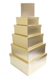 Набор из шести больших блестящих квадратных подарочных золотых коробок, размер 39*39*18 см.