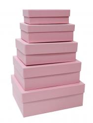 Набор из пяти прямоугольных подарочных коробок розового цвета, отделка матовой однотонной бумагой, размер 21*16*8 см.