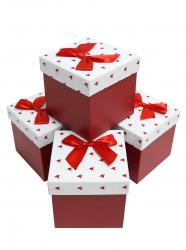 Набор подарочных коробок (один размер в упаковке) А-421018 (Колпаки белые)