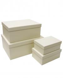 Набор из четырёх однотонных прямоугольных подарочных коробок, отделка матовой бумагой молочного цвета, размер 33*24,5*14 см.